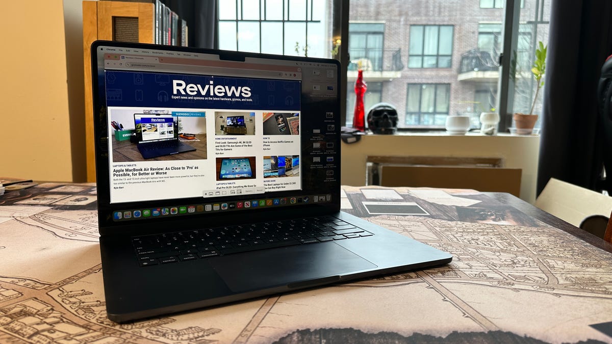 How to Screenshot on MacBooks
