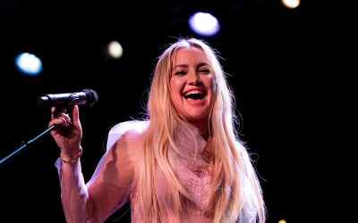 Kate Hudson Debuts Rockstar Era, Performs Concert in L.A.