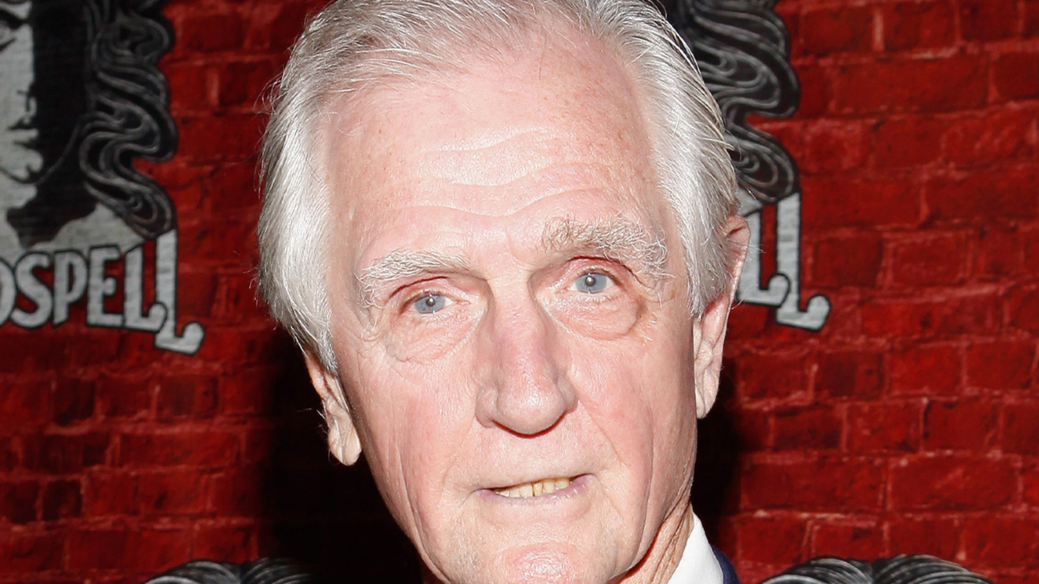 Tony Winner Edgar Lansbury, Brother of Angela Lansbury, Dead at 94