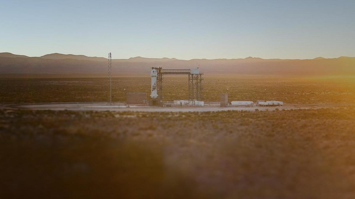 Bezos’ Space Tourism Venture Set for Restart After Explosion Forced 2-Year Hiatus