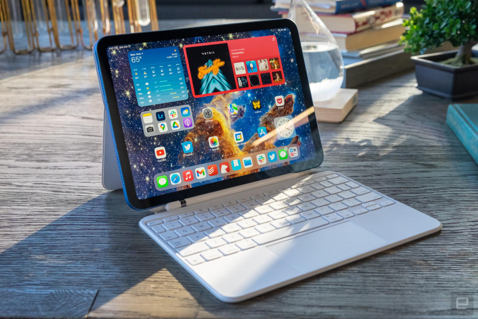 Apple quietly gives the 10th-generation iPad a 0 price drop