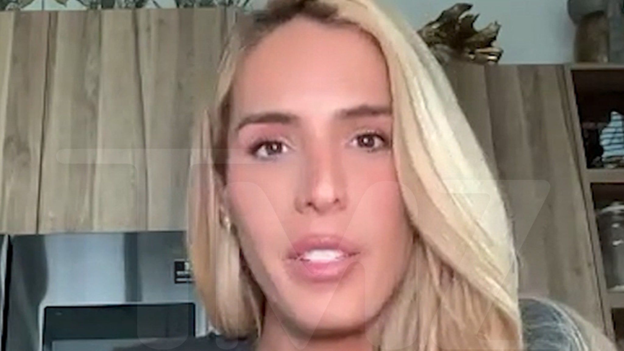 ‘Drag Race’ Star Blasts Peru’s Bill Categorizing Trans People As ‘Mentally Ill’