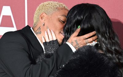 Cher Enjoys Make Out Session with BF Alexander ‘AE’ Edwards