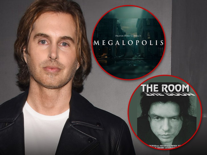 Ryan Reynolds – Good Genes Or Good Docs?!