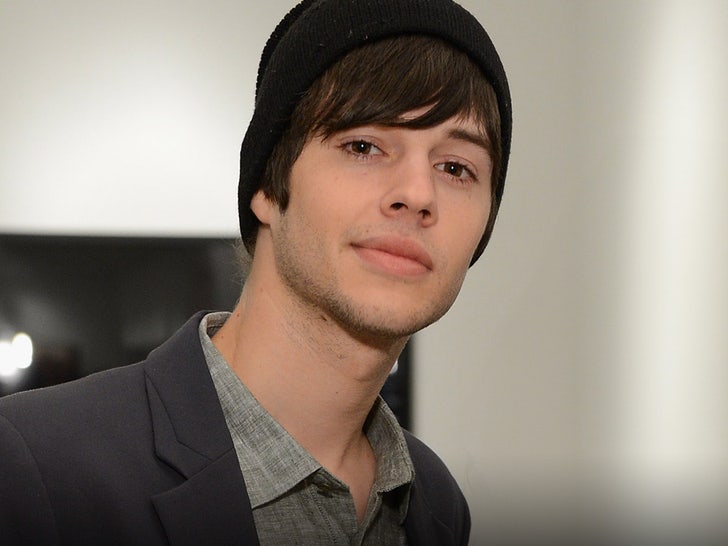 Sarah Hyland’s Ex Matt Prokop Arrested For Allegedly Assaulting Girlfriend