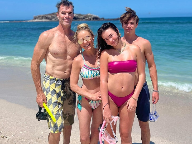 ‘Bachelorette’ Star Trista Sutter Resurfaces, Suffers Self-Doubt and Concern
