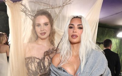 Lana Del Rey and Kim Kardashian Pose Together at 2024 Met Gala: Photos – Hollywood Life