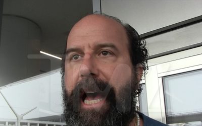 ‘Stranger Things’ Star Brett Gelman Hopes Israel-Iran Conflict Doesn’t Escalate