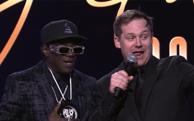 Flavor Flav Spontaneously Auctions Clock Off His Neck for ,000