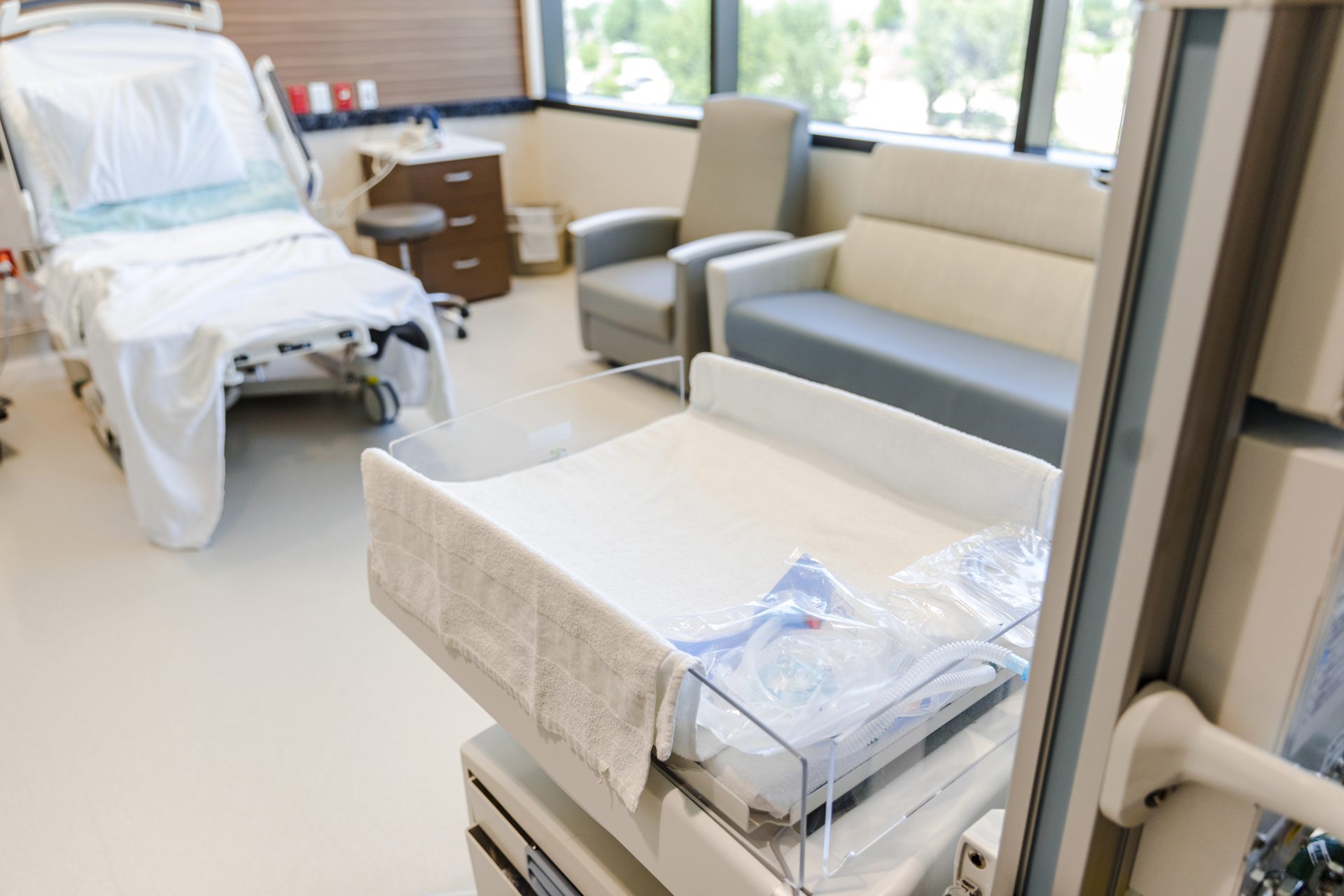 Florida Hospital Staff Fatally Broke Newborn’s Neck