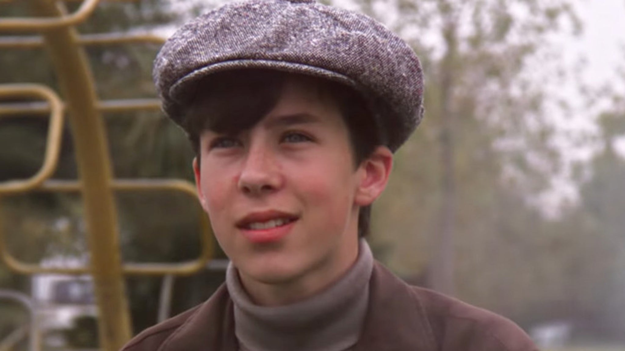 Steve In 'E.T. the Extra-Terrestrial' 'Memba Him?!