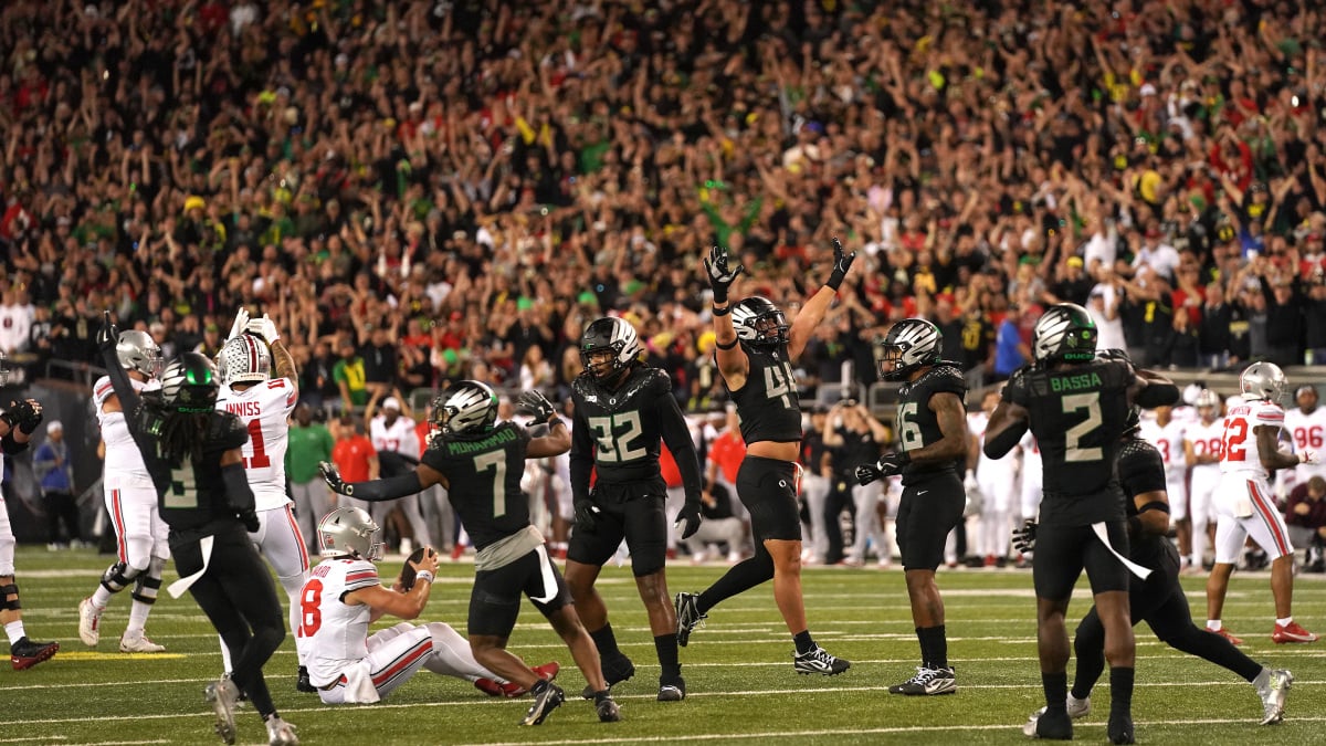 Oregon vs. Purdue football livestreams: Kickoff time, streaming deals, and more