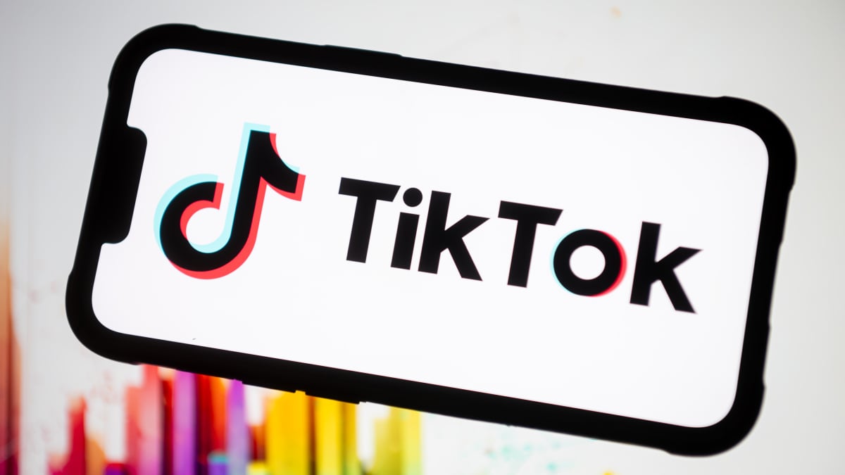 TikTok expands its educational STEM feed to all users