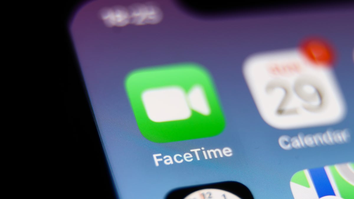 How to take remote control of another person’s iPhone during a FaceTime