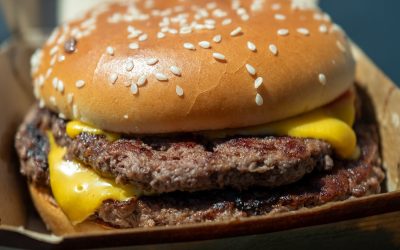 CDC Says McDonald’s E. Coli Outbreak Kills 1 and Hospitalizes 10