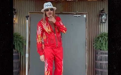 Kid Rock’s Crotch Grab Celebrates Trump’s Victory and Unity