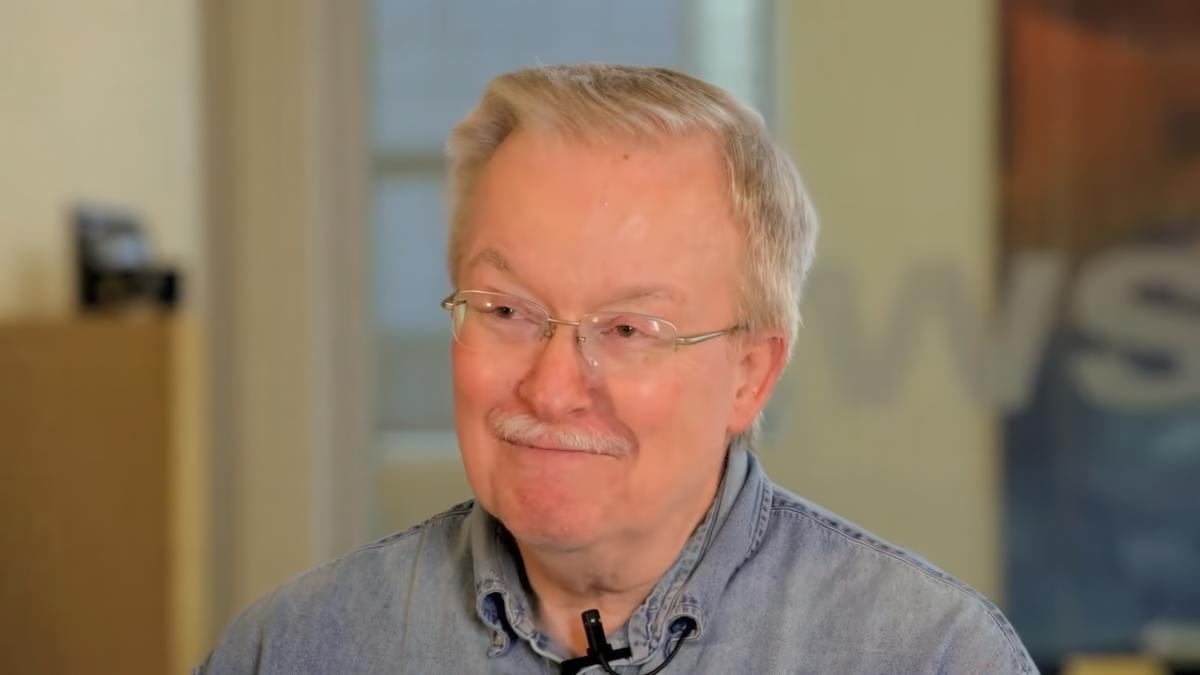 AOL’s ‘You’ve Got Mail!’ Voice Passes Away at 74