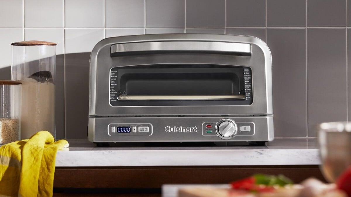 Cuisinart Indoor Pizza Oven: Save 57% on Amazon Today