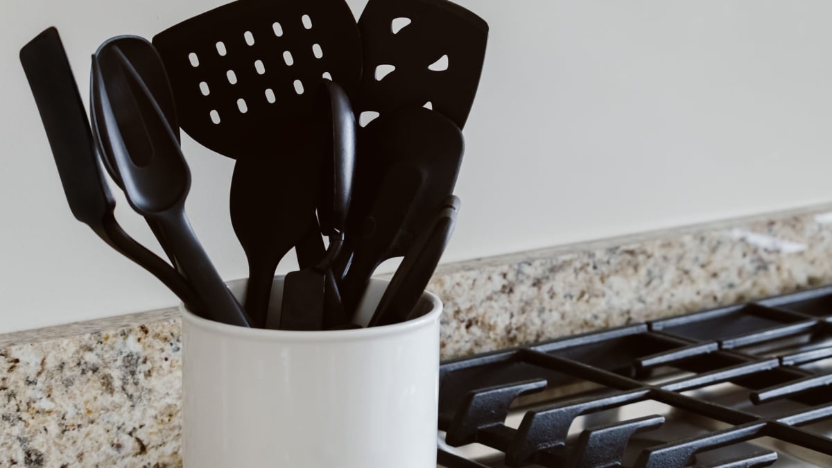 Viral Black Plastic Kitchen Utensil Study Overblown by Math Error