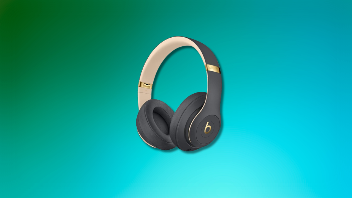 Headphones Deal: Save  on Beats Studio 3 Today
