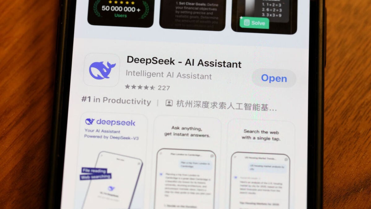 Keystroke Data Collection by DeepSeek AI on Chinese Servers