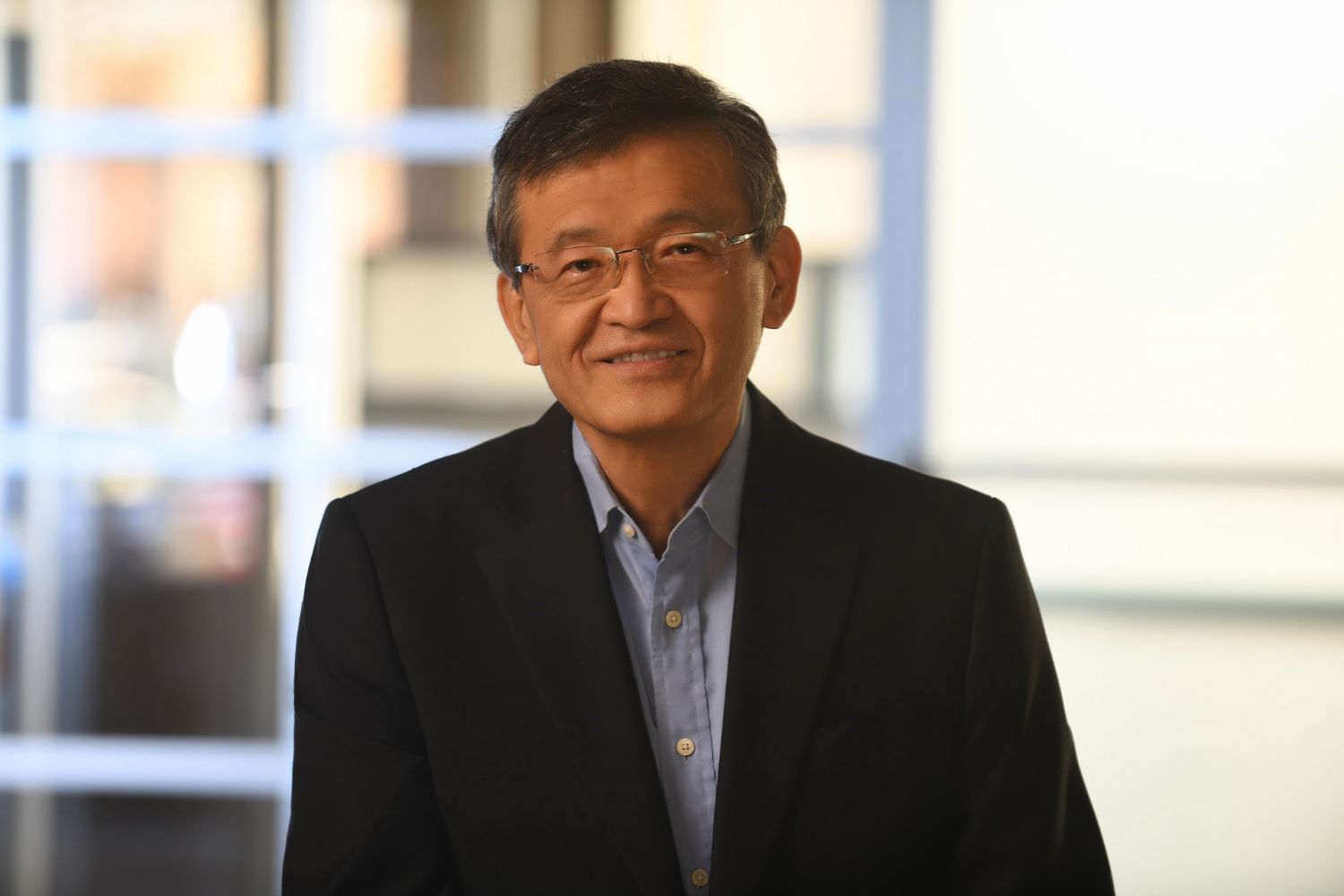 Intel CEO Aims to Revitalize the Company