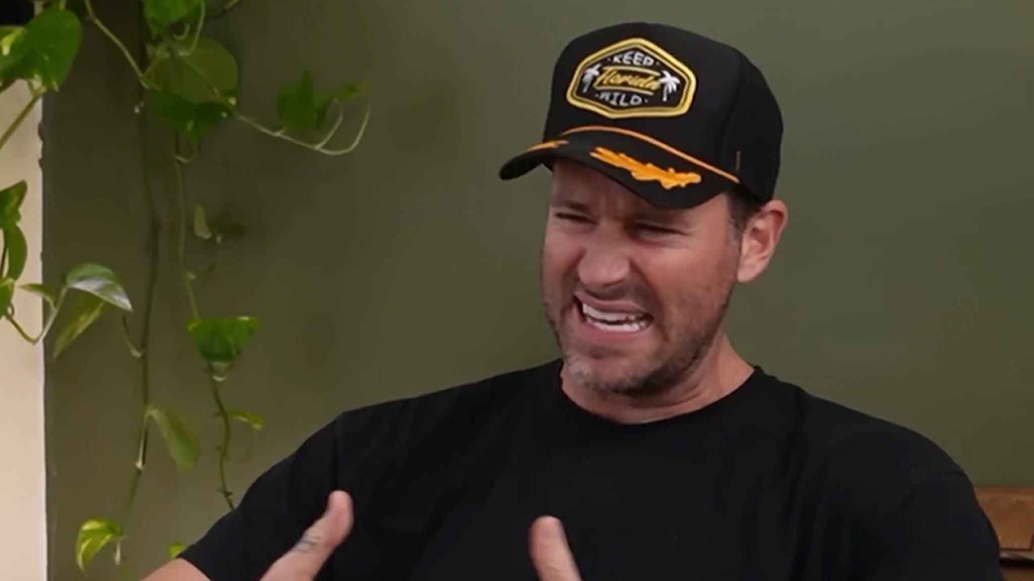 Armie Hammer’s Attempt at Hooking Up with a Guy Failed