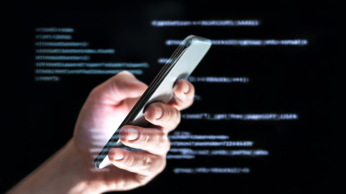 Harmful AI Chatbots Proliferate in Online Communities