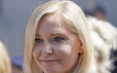Virginia Giuffre, Jeffrey Epstein Accuser, Dies at 41