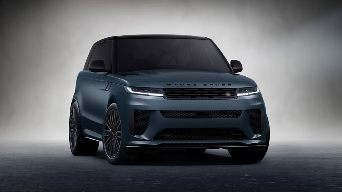 US Shipments Halted by Jaguar Land Rover Amid Tariff Planning
