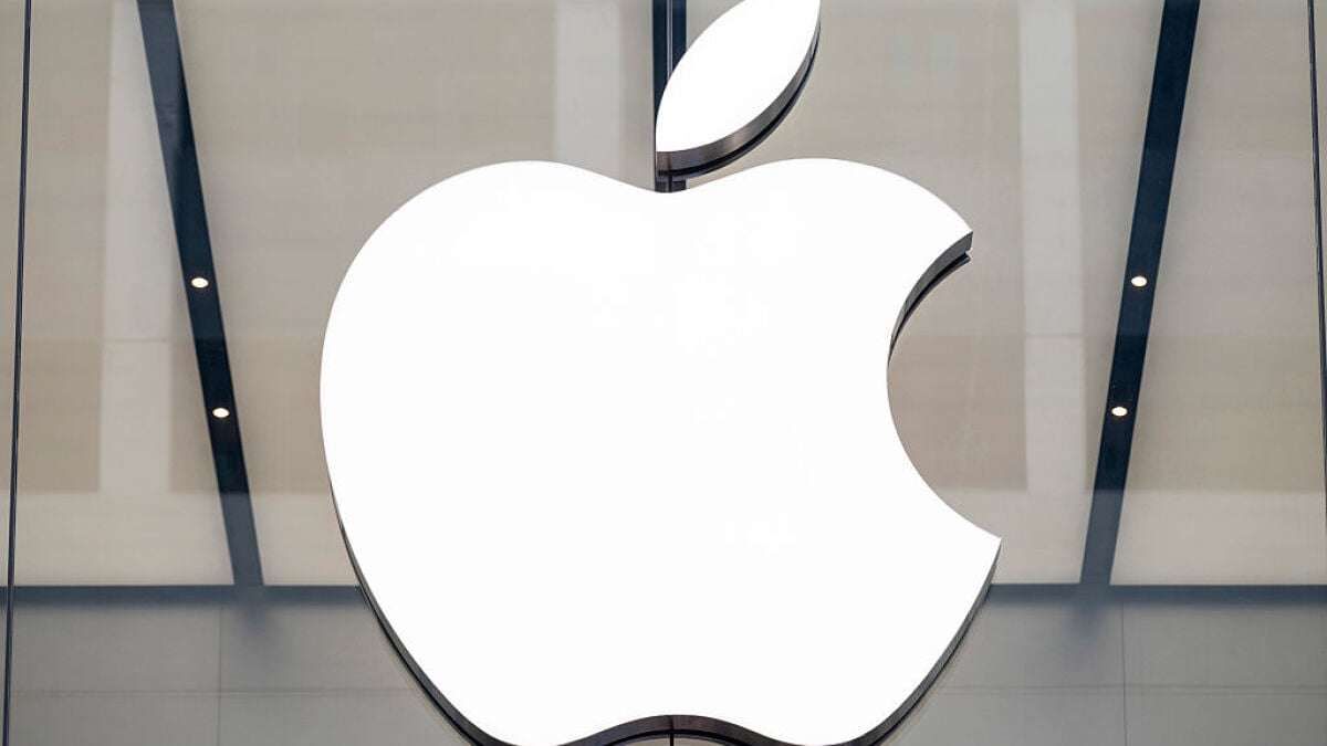 Foldable iPhone Leaks Reveal Camera and Touch ID Details