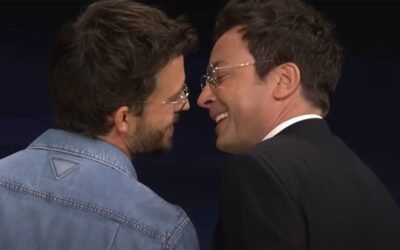 Slutty Glasses Improv: Jonathan Bailey and Jimmy Fallon’s Chaos