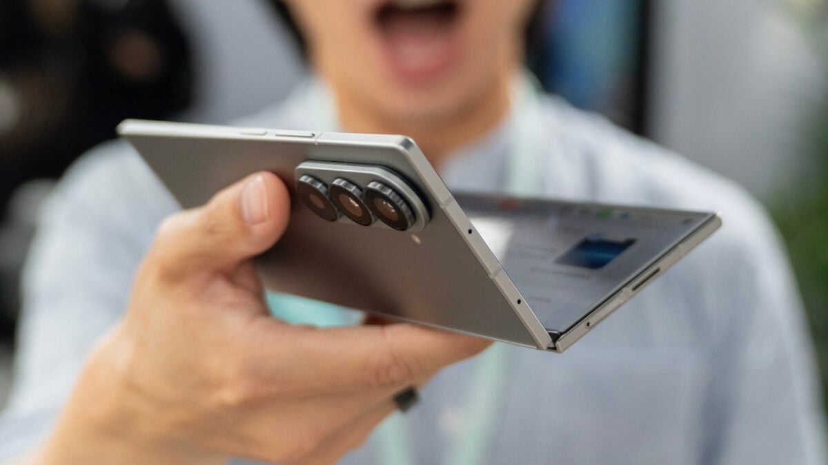 As Thin and Light as a Regular Phone: The New Standard