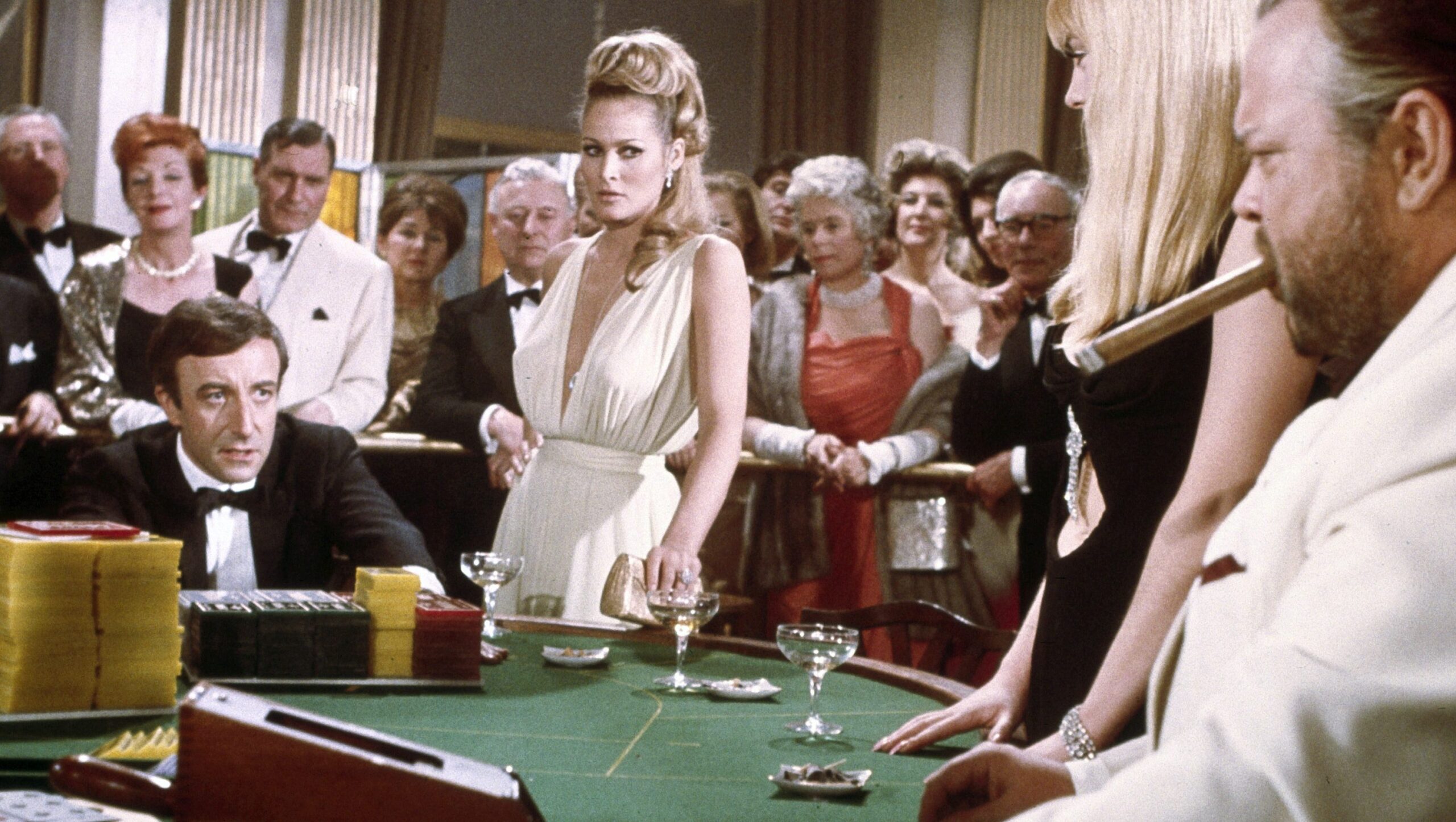 Hollywood’s Casino Floor Moments: Real-Life Thrills