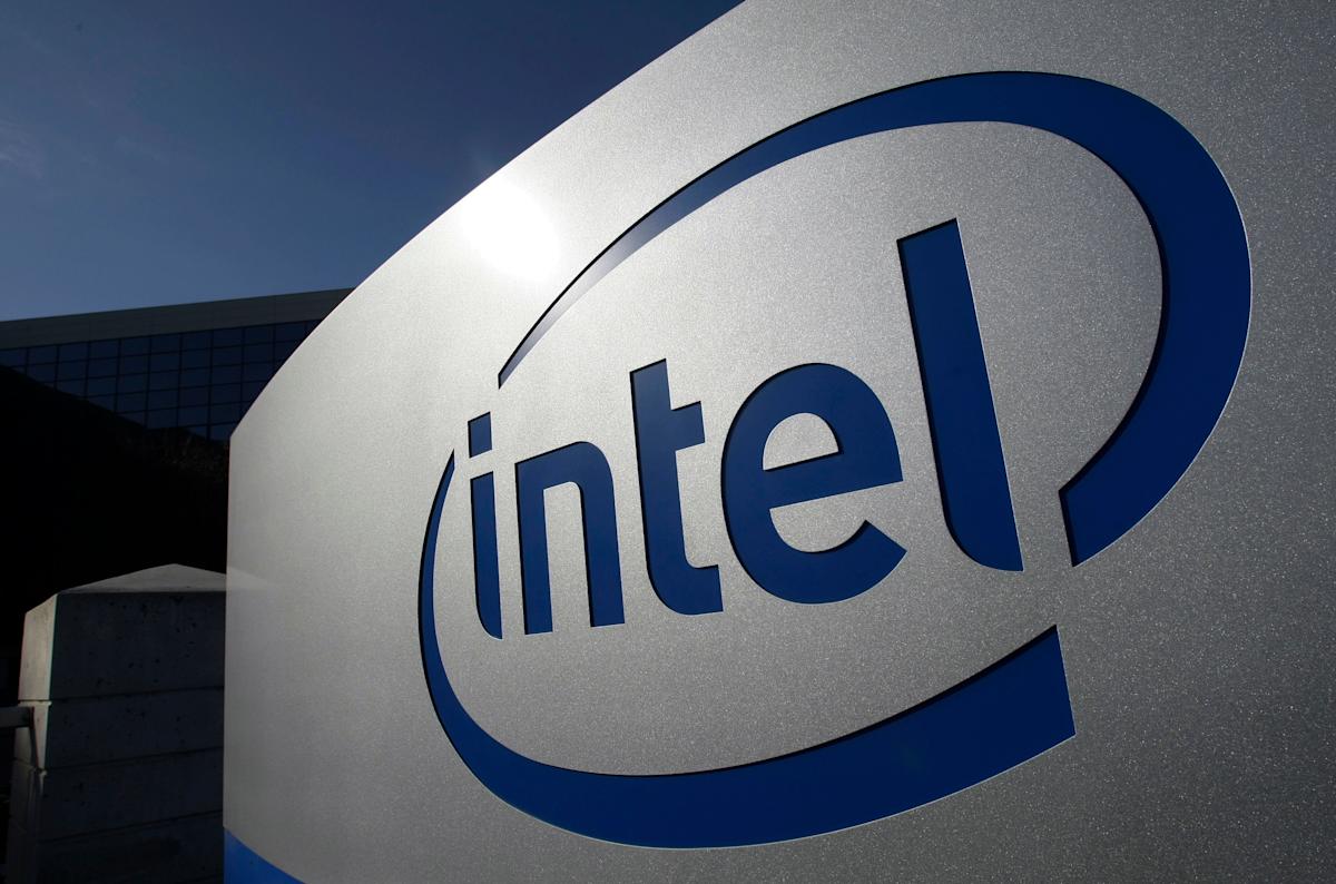 Trump’s Administration Eyes Stake in Intel
