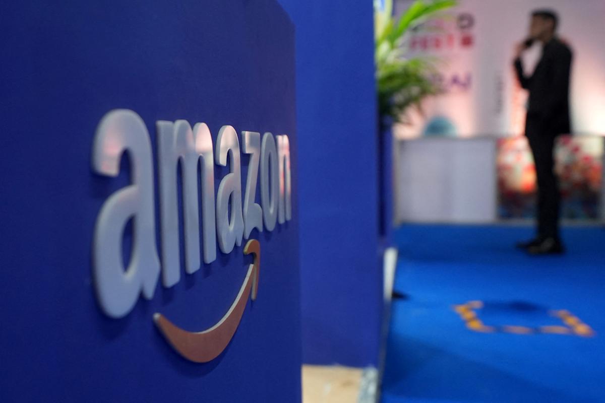 AR Glasses in Development for Amazon Customers and Drivers