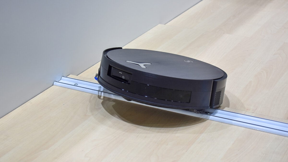 Local AI: The Surprising Solution for Robot Vacuum Obsolescence