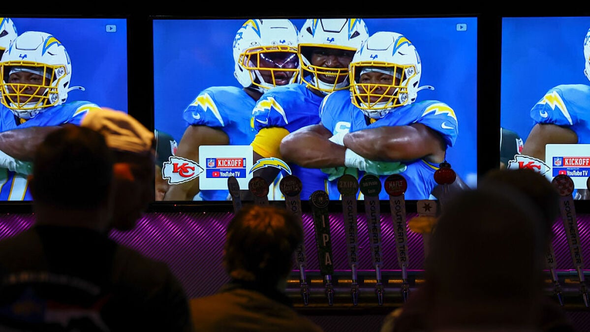 NFL Broadcast on YouTube Attracts 17 Million Viewers