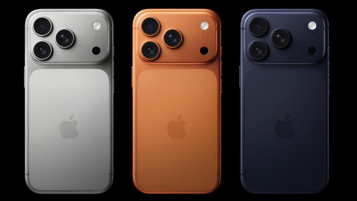 iPhone 17 Sparks Buying Frenzy, Analyst Reports