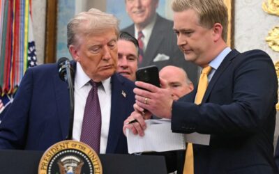 AI Blamed by Trump for Strange Video of Objects from White House