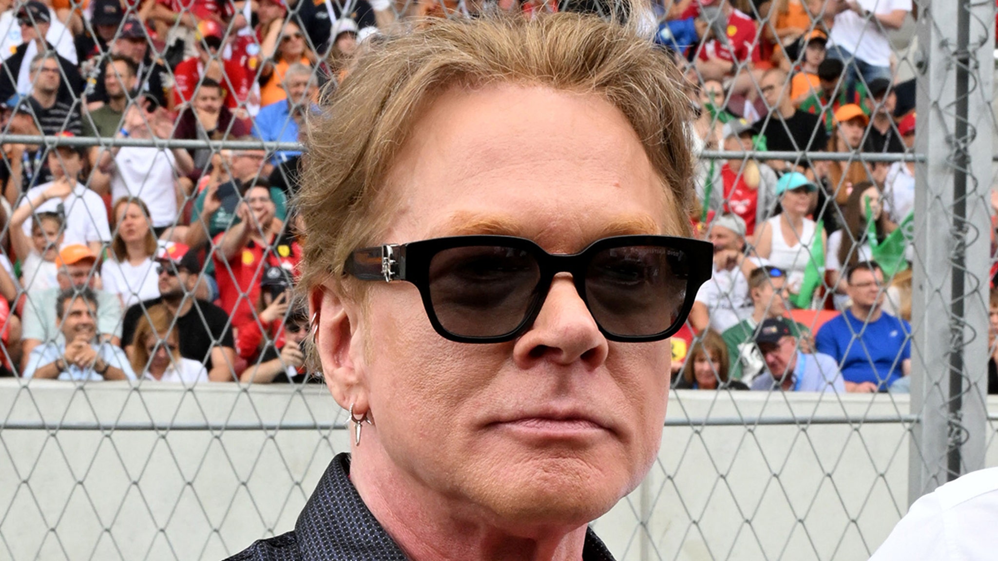 Axl Rose Goes Wild Onstage During Concert – Watch the Video