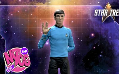 Nacelle Star Trek Figures: Spock and Picard Collectibles