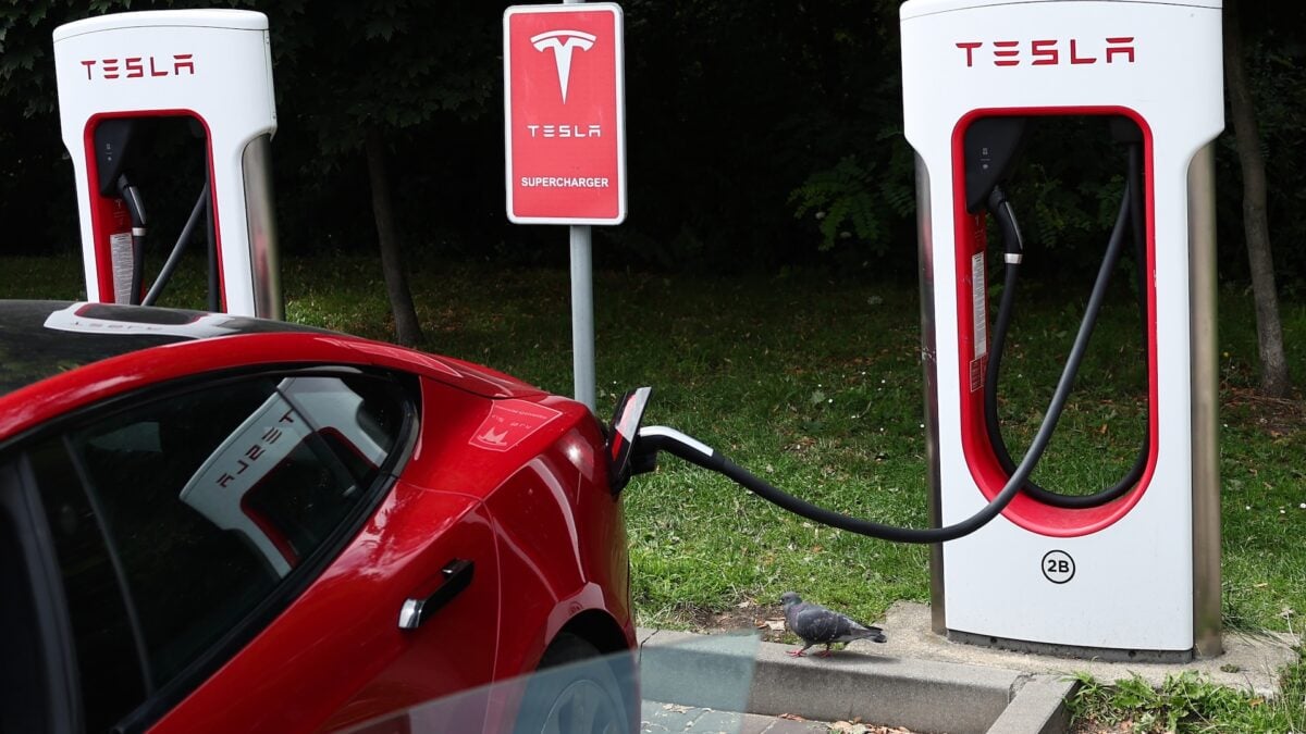 Tesla Increases Prices as Government Cash Support Ends
