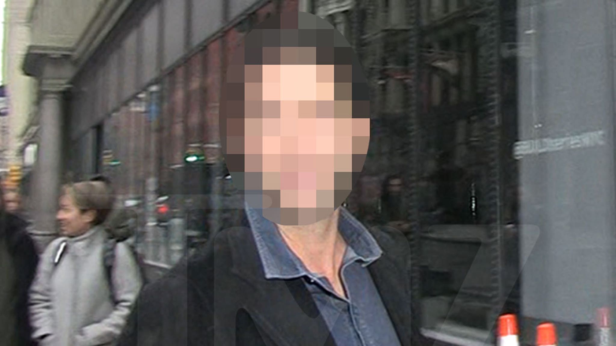 ’90s Sitcom Star: Can You Guess Their Identity?
