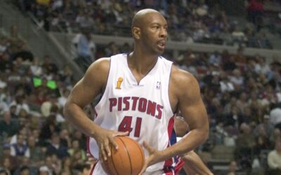 Elden Campbell: Remembering the Former Lakers Player