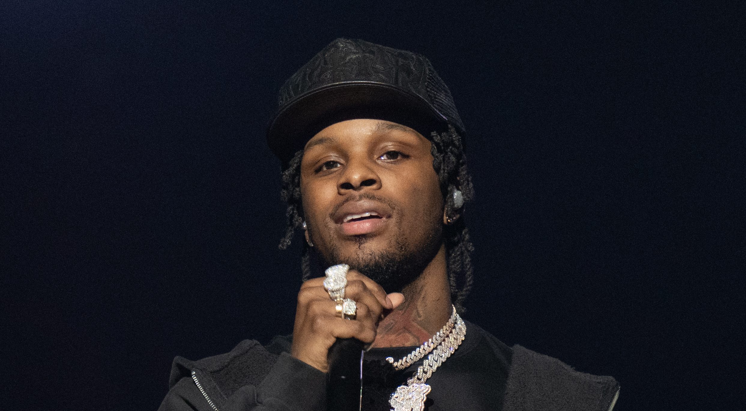 Toosii Commits to Syracuse University for Football Career