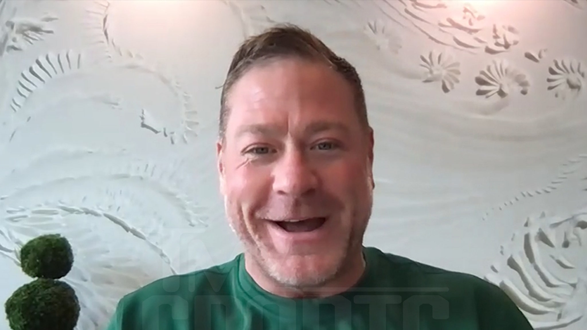 Miami Advice from Jeremy Shockey for the National Championship