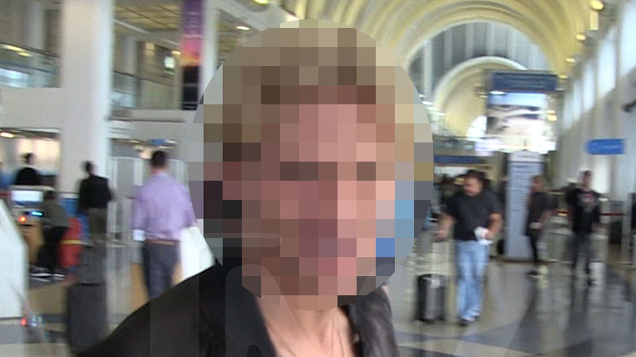 Australian Stud: Can You Guess His Identity?