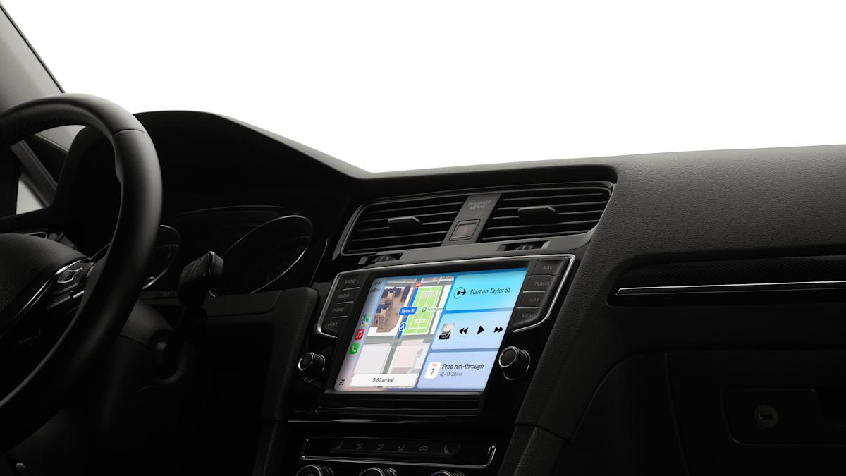Tesla CarPlay Delayed by Low iOS 26 Adoption Rates