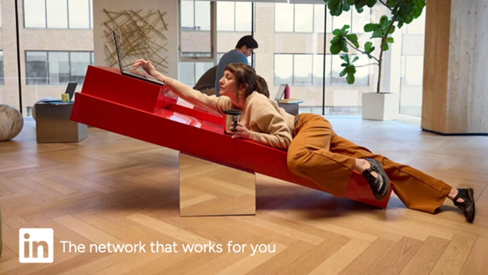 LinkedIn Targets Marketing Professionals in New Campaign